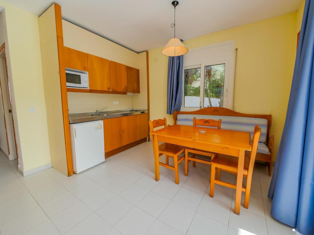 Agi Rescator Apartments Roses Zewnętrze zdjęcie