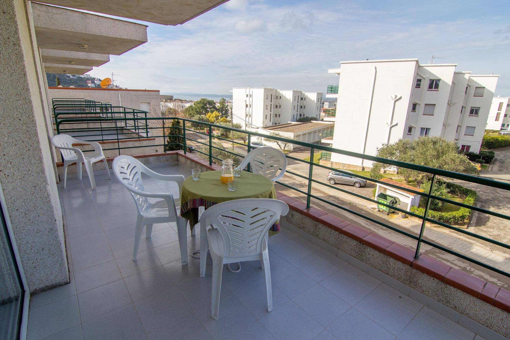 Agi Rescator Apartments Roses Zewnętrze zdjęcie