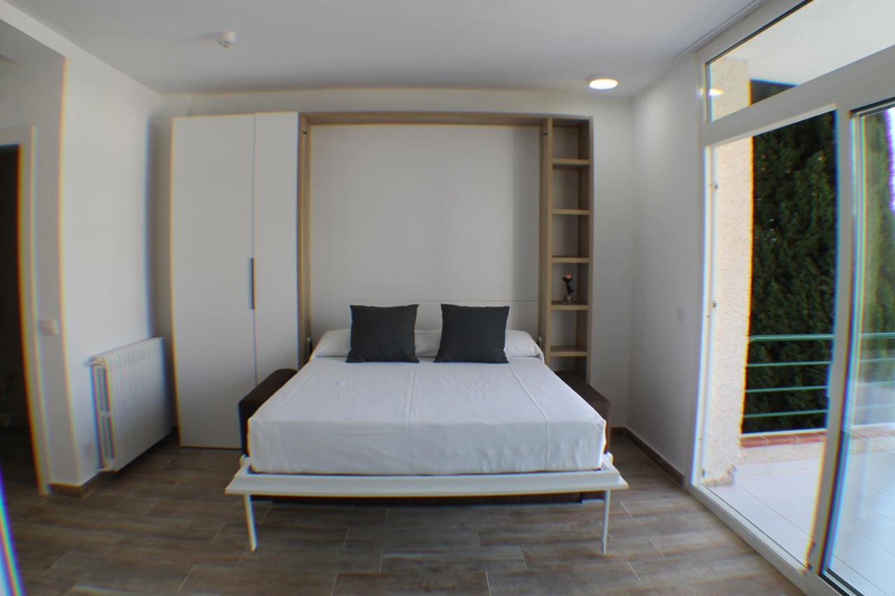 Agi Rescator Apartments Roses Zewnętrze zdjęcie
