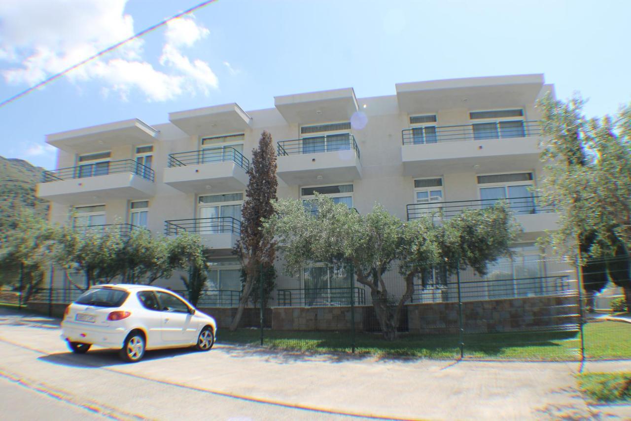 Agi Rescator Apartments Roses Zewnętrze zdjęcie