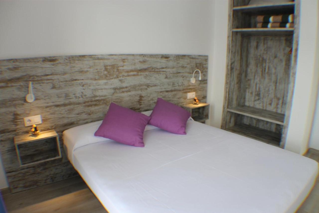 Agi Rescator Apartments Roses Zewnętrze zdjęcie