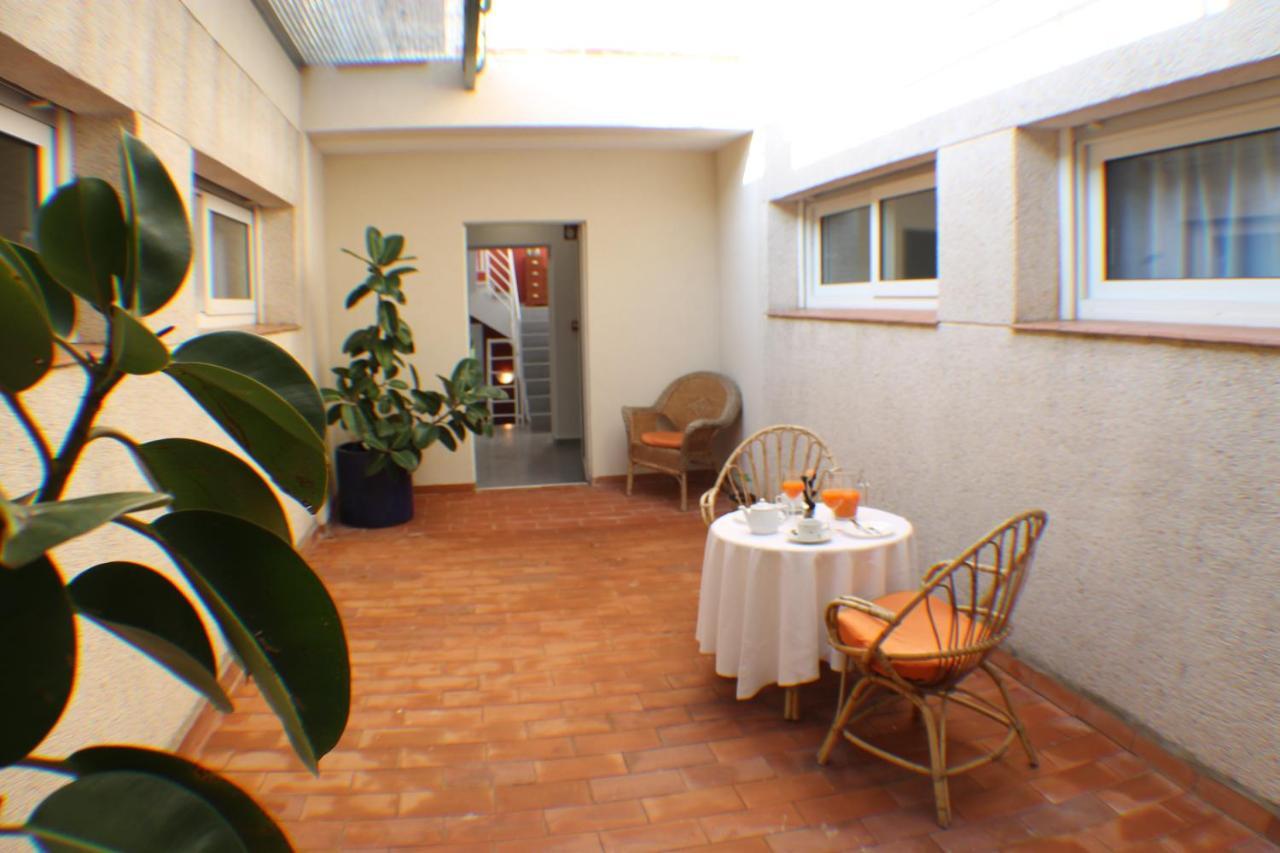 Agi Rescator Apartments Roses Zewnętrze zdjęcie