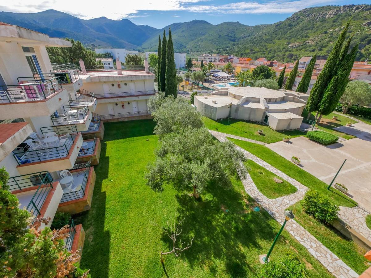 Agi Rescator Apartments Roses Zewnętrze zdjęcie