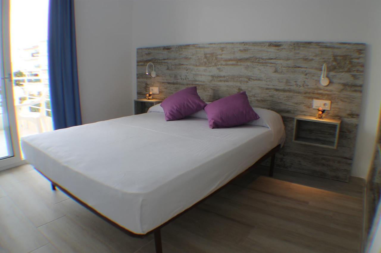 Agi Rescator Apartments Roses Zewnętrze zdjęcie